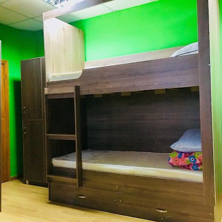 Apelsin Hostel Almaty Ngoại thất bức ảnh