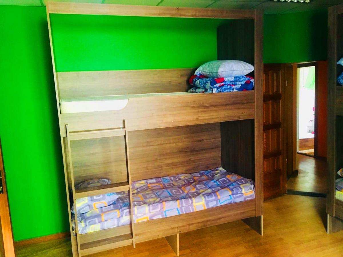 Apelsin Hostel Almaty Ngoại thất bức ảnh