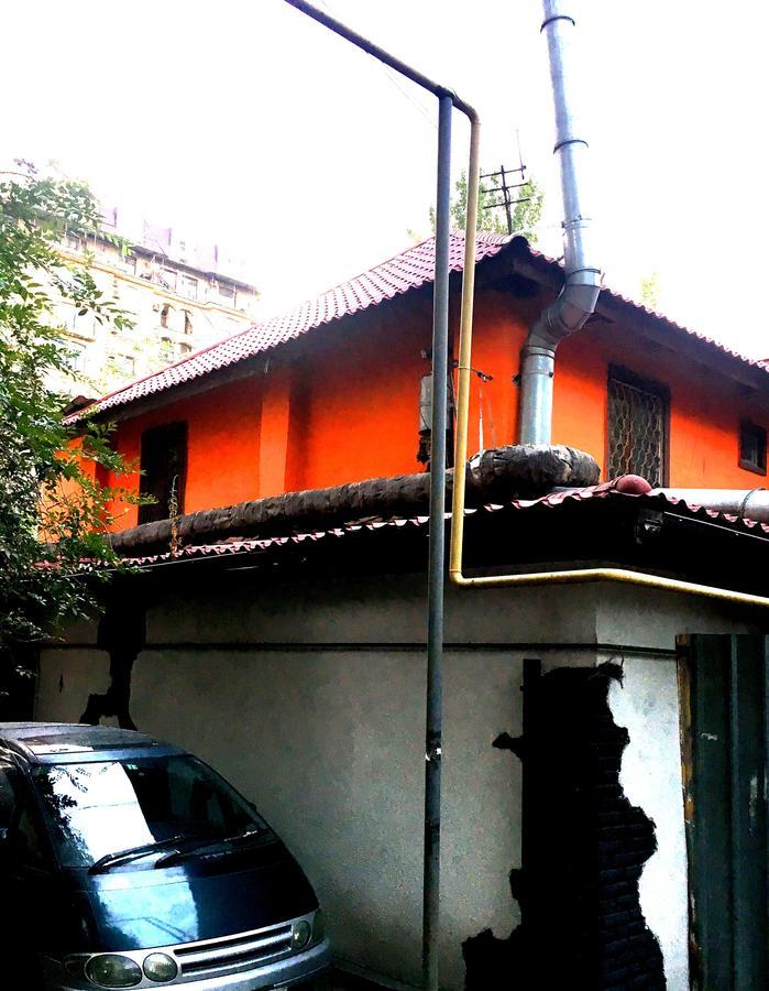 Apelsin Hostel Almaty Ngoại thất bức ảnh